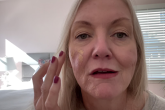 female amazon influencer can make you a shoppable video
