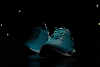 do realistic 3d shoe animation, 3d sneakers modeling, cgi footwear design