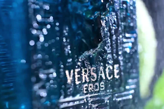 create engaging 4k generated ai commercial video ads for product ai video art