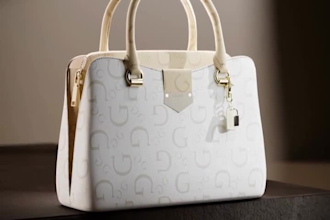create 3d bag animation 3d bag pack 3d bag 3d bag design 3d product animation