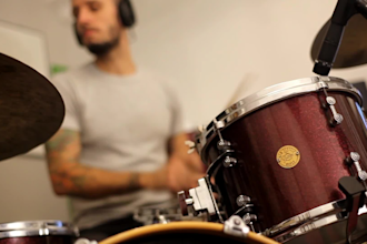 record the perfect backing track music for your song