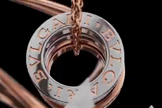 create cinematic ai jewelry product animation ads for luxury brands