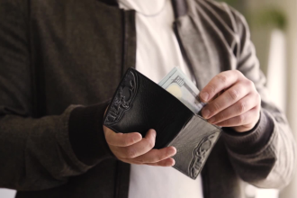 create a lifestyle product video for amazon