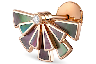 do high end jewelry editing and photoshop retouching