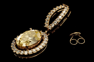 create jewelry design, photorealistic jewelry rendering and jewelry animation