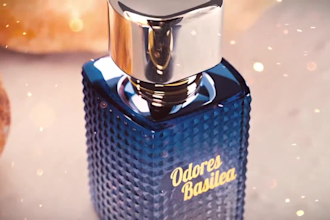 create 3d perfume animation, 3d cosmetic ads,product reveal, 3d animation, cgi
