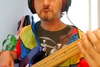 play the right bass guitar line for your song