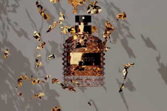 create a realistic perfume bottle, perfume bottle render, 3d perfume animation