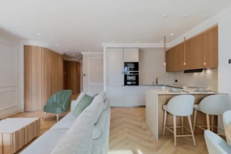 do cinematic real estate ai video drone walkthrough video home tour from photos