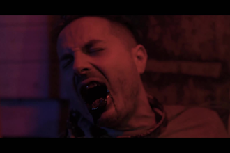 make the best horror movie with real actors