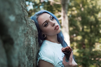 create a professional 4k cinematic music video
