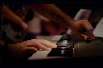 teach you how to produce electronic music