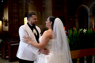 do wedding video editing with cinematic storytelling