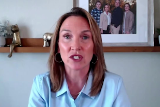 be your senior female spokesperson video testimonial ugc ads review video