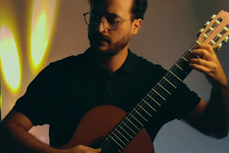 give theory and classical acoustic guitar lessons