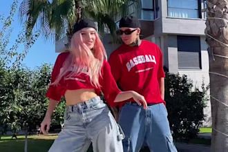 do choreography, group dance for reels video, twerk dance to promote songs