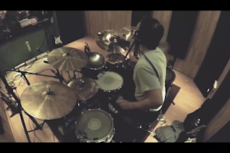 create custom drum recordings from a professional studio