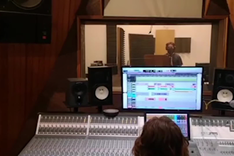 make custom beats tailored to your style
