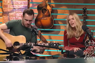 be your professional american female acoustic singer with soulful vocals