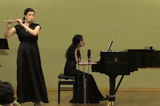 give you a lesson in flute
