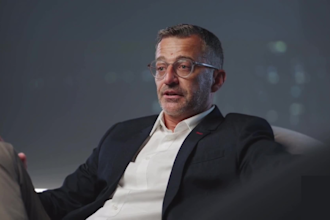 create ai spokesperson videos featuring a human like avatar in multiple language