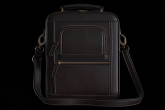 render hyper realistic 3d bag design, bag modeling and animation in blender
