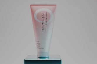 design realistic 3d cosmetic model, 3d skin care renderingc 3d mockup animation