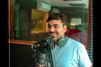 do advertising voices with an argentine accent