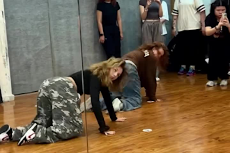 shuffle dance, tiktok dance, group dance, afrobeat, viral dance twerk, hiphop