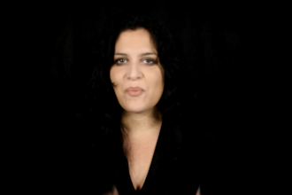 create a unique and professional greek voice over