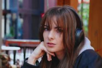 sing high quality female vocals lead or backing for pop, edm