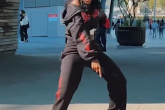 perform tiktok afro dance, gospel african dance, afrobeat, group shuffle dance