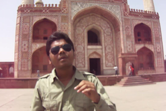 wish happy birthday or congratulate at king akbar palace