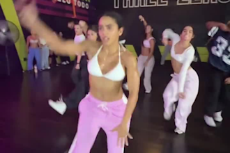 do group dance hiphop dance to your songs with a perfect moves