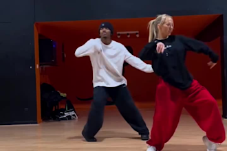 make an expert tiktok dance, group dance, shuffle dance to promote your song