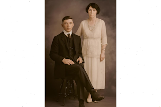 restoration photo, repair, and colorization expert