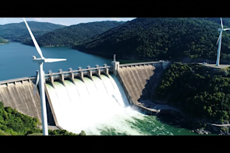 write a 900 words article on renewable energy