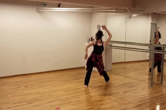 create a contemporary choreography for your song