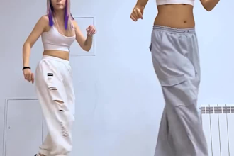 do tiktok dance, twerk dance, viral group dance, shuffle dance, afrobeat to song