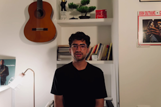 give online guitar lessons for every level