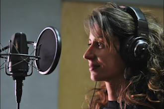 record professionnal voice over in french in hrs