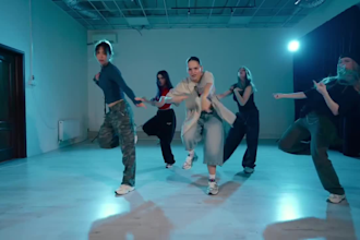 do tiktok dance video, afro dance, group dance to songs