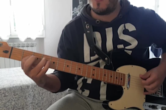 give electric or acoustic guitar lessons