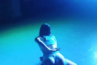 do choreography, twerk dance , group dance, afro, shuffle to viral songs