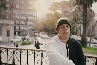 be your male songwriter reggaeton in spanish
