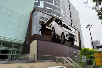 create 3d anamorphic billboard animation, cgi product animation 3d billboard ads
