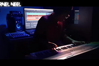 play top notch piano and keyboards on your song or loop