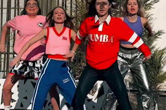do group dance, attractive, twerk dance, ballet dance, tiktok, afrobeat, shuffle