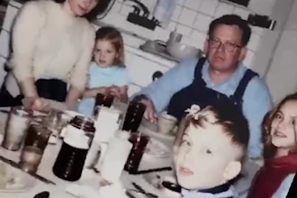 restore, colorize, repair your old photos