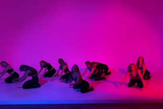 do attractive group dance, choreography dance, twerk dance to promote songs